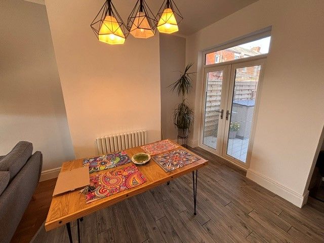 Property photo 3 of 10 Dining Room