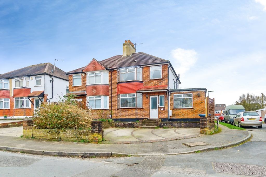 Property photo 1 of 18 Pbox-Img.Jpg