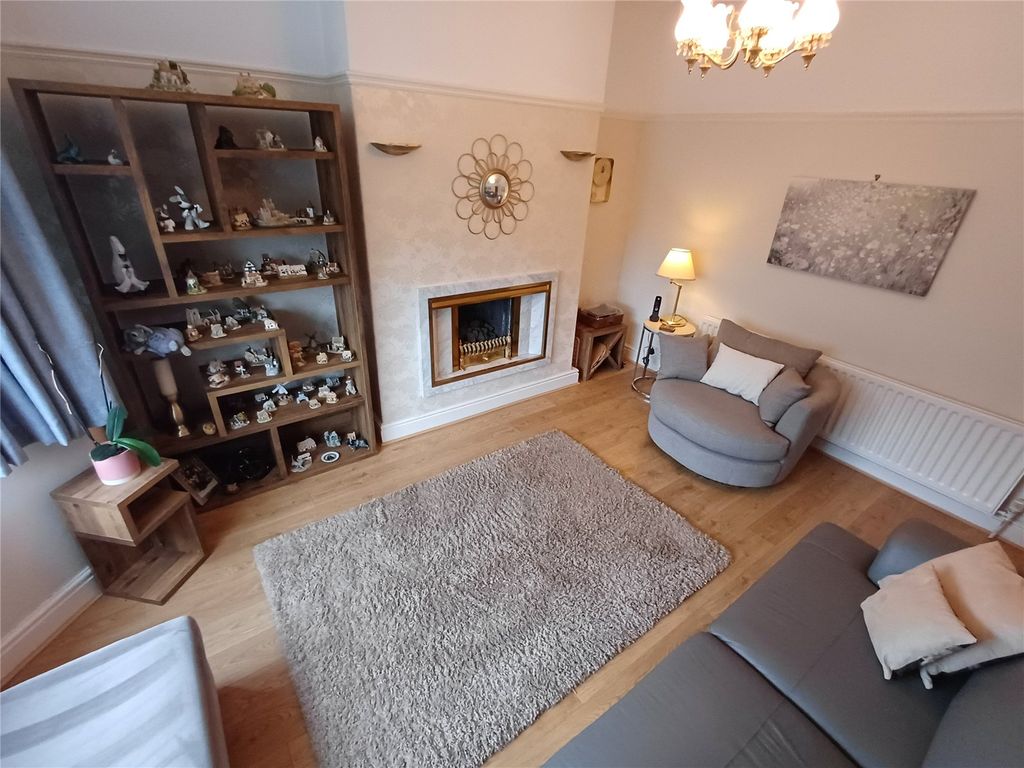 Property photo 3 of 16 Picture No. 03