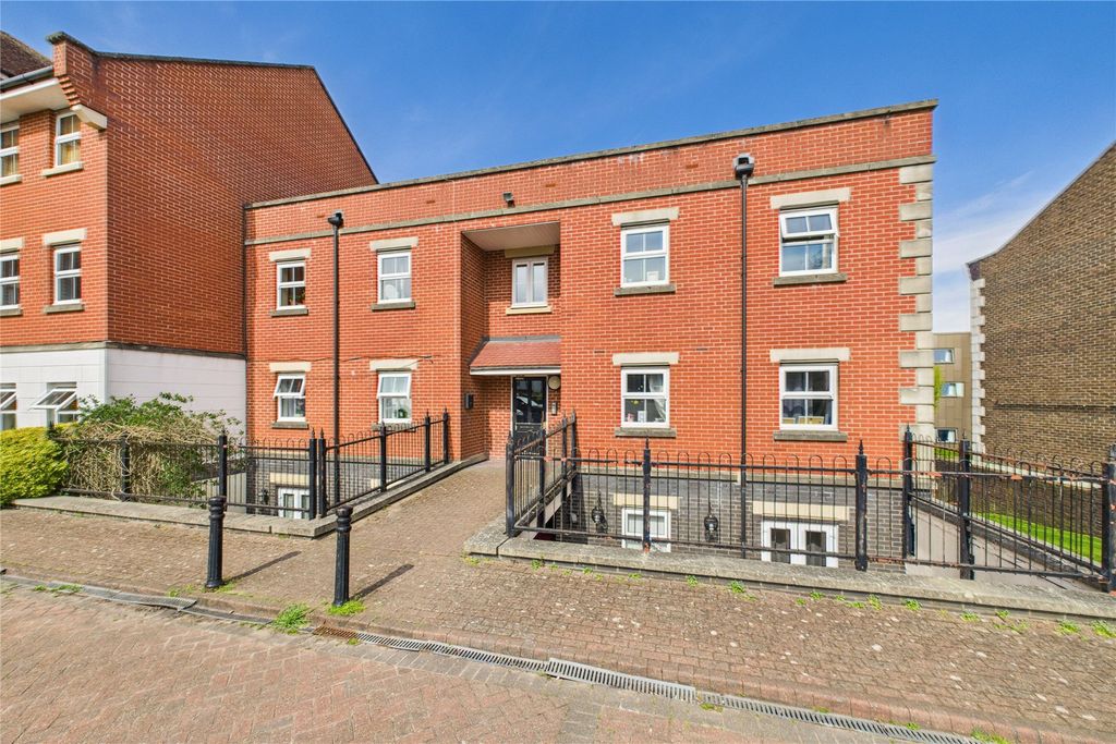 Property photo 3 of 7 Picture No. 08