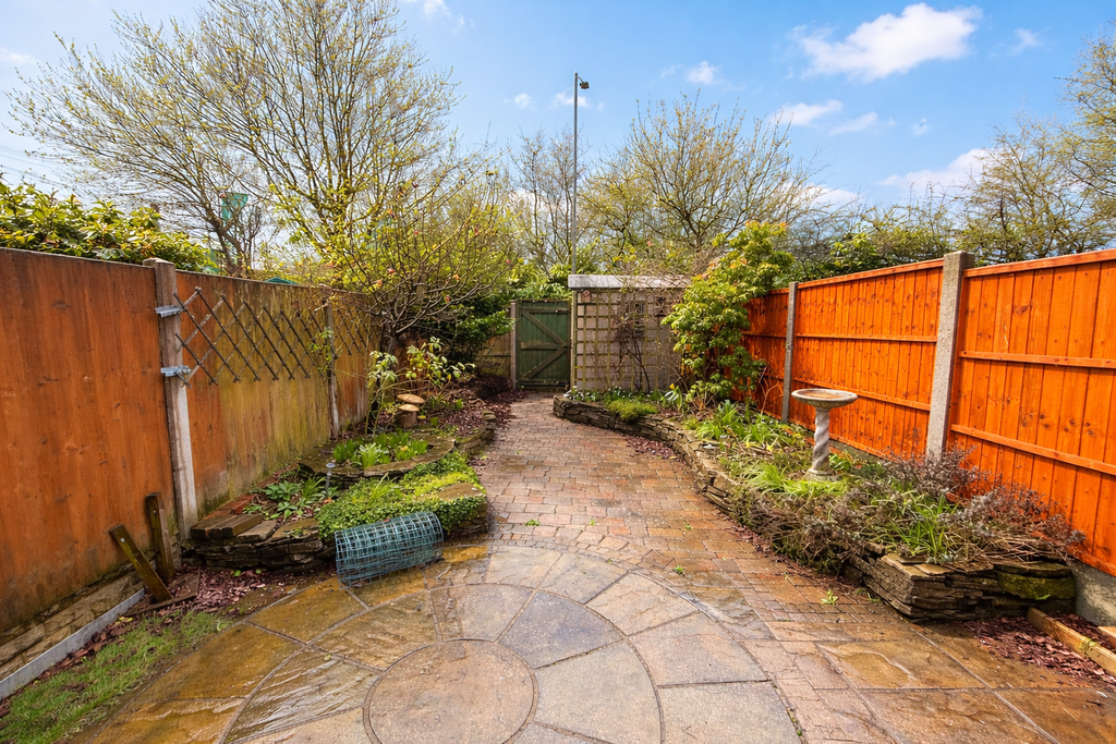 Property photo 2 of 9