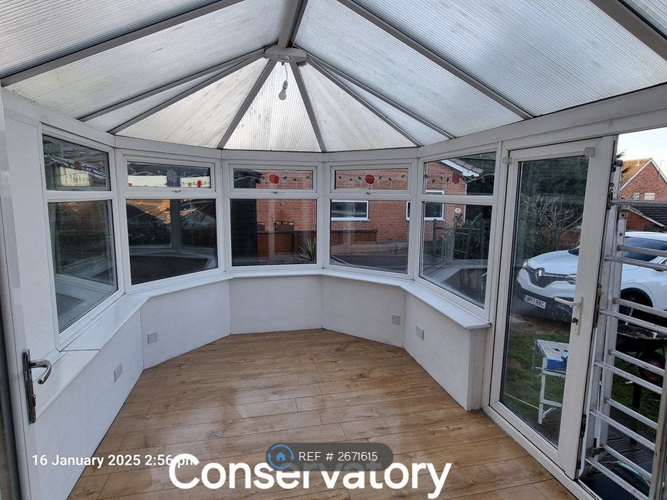 Property photo 3 of 26