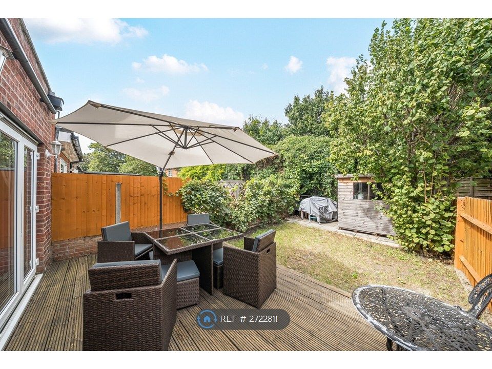 Property photo 2 of 22