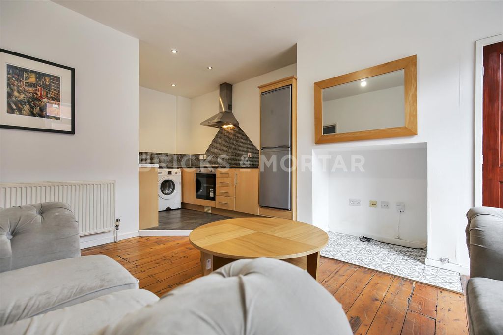 Property photo 2 of 13 Img_1412.Jpg_Enhanced.Jpg