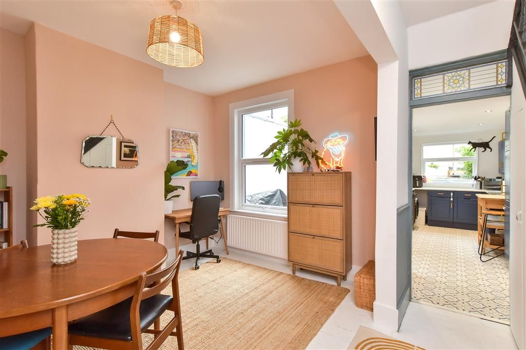 Property photo 2 of 12 Dining Area