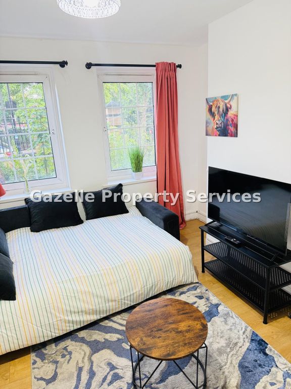Property photo 3 of 9