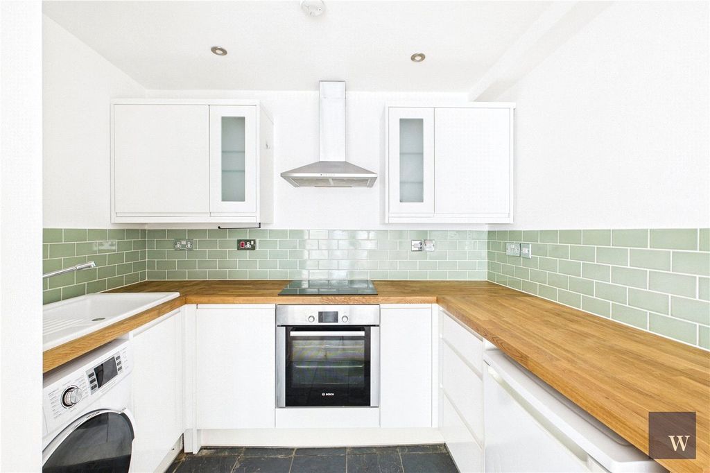 Property photo 2 of 8 Picture No. 07