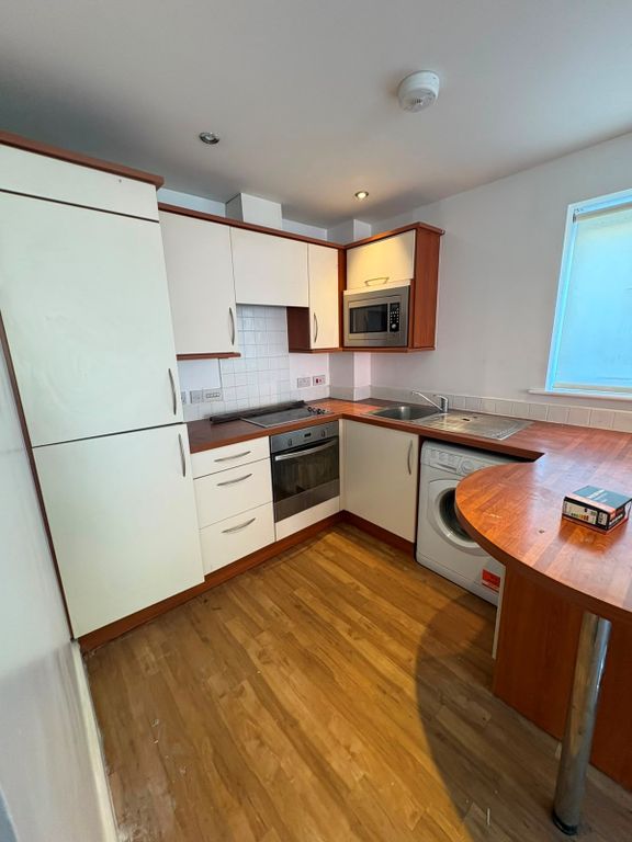 Property photo 1 of 4