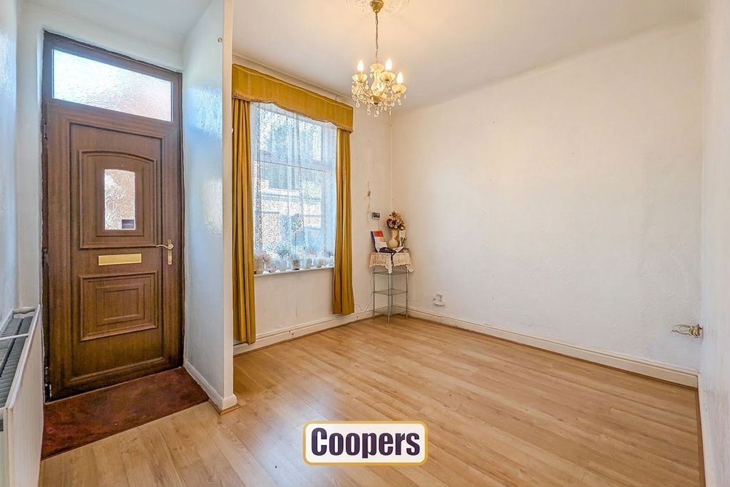 Property photo 2 of 17 Front Reception Room