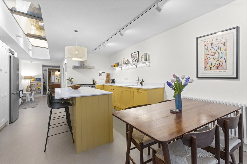 Property photo 3 of 43 Picture No. 44