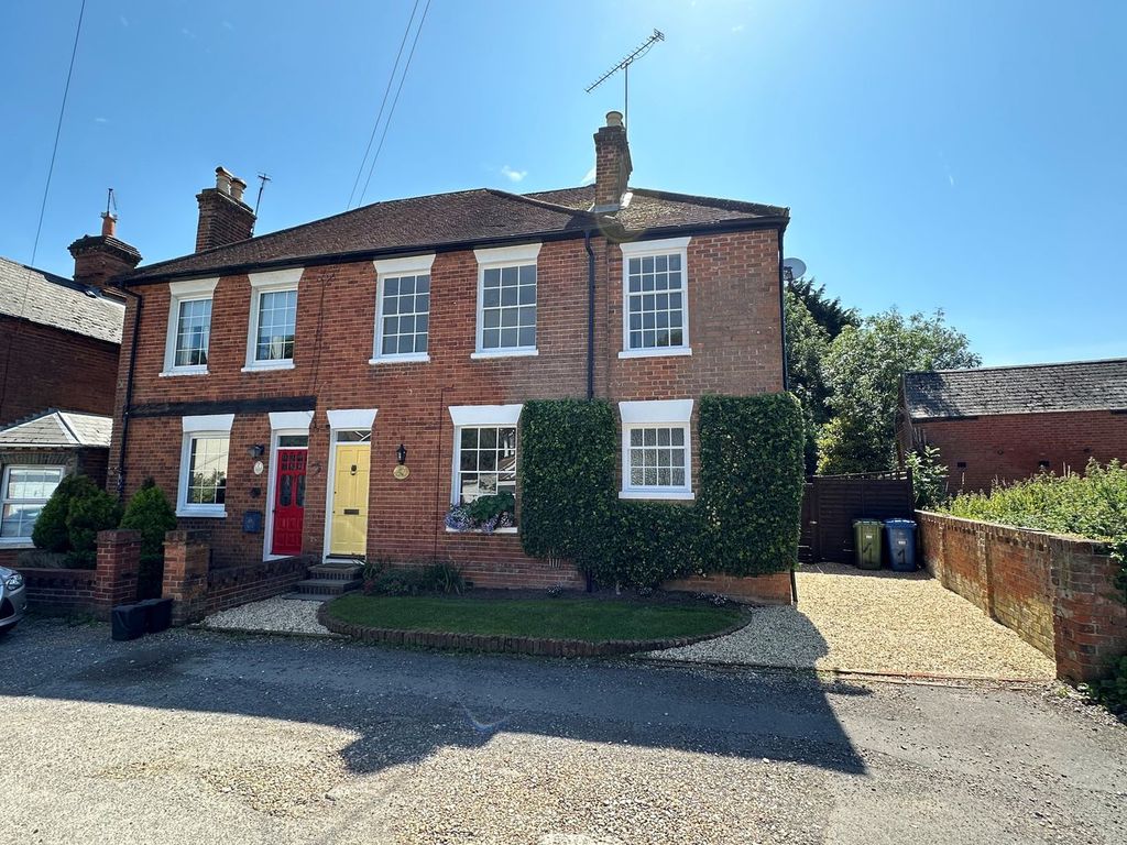 Property photo 1 of 9