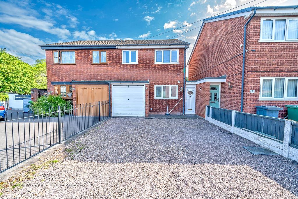 Property photo 1 of 28 Webbs-29.Jpg
