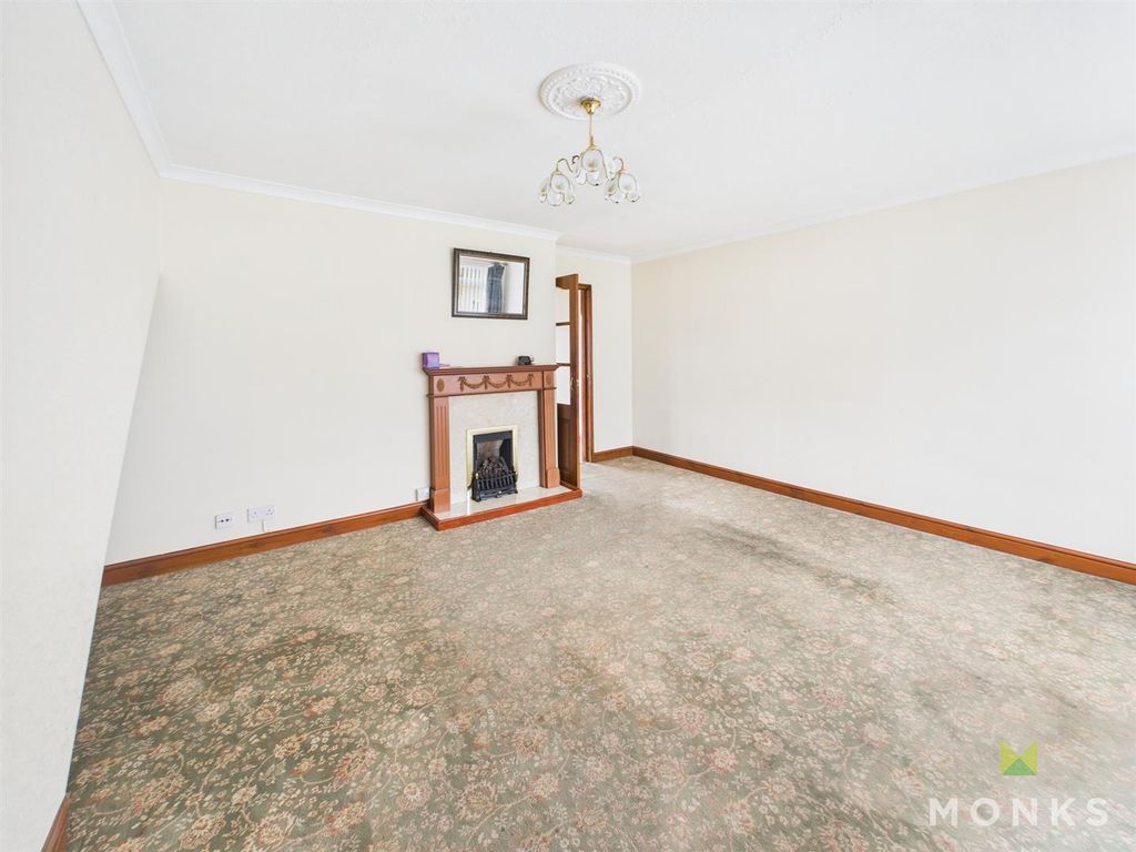 Property photo 3 of 17 Cam01520G0-Pr0294-Still005.Jpg