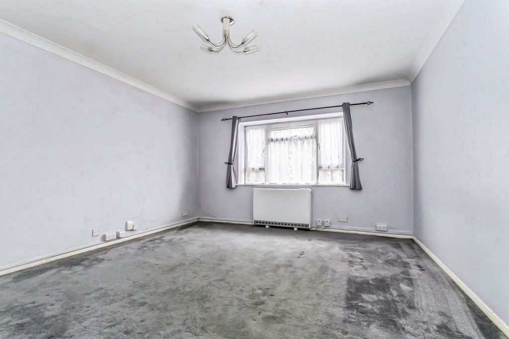 Property photo 2 of 14 Pbox-Img.Jpg