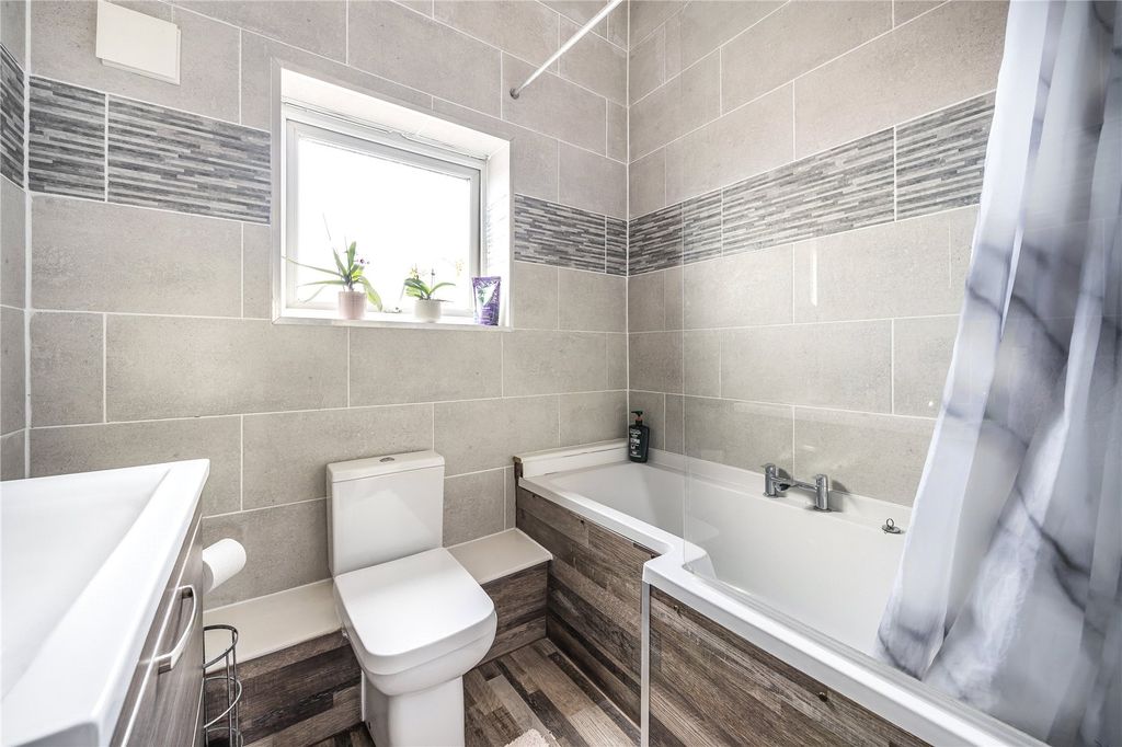 Property photo 3 of 12 Picture No. 08