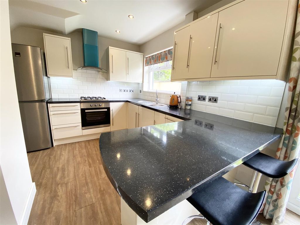 Property photo 2 of 17 0 General