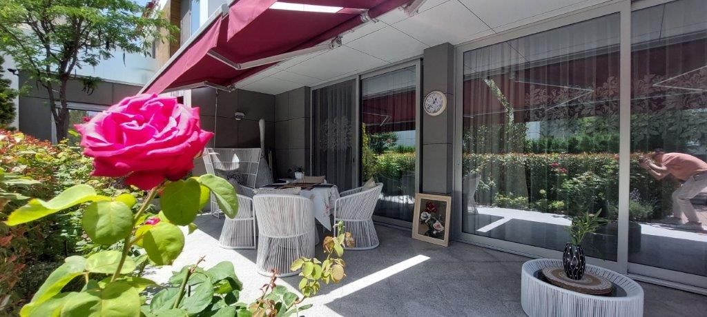 Property photo 3 of 34