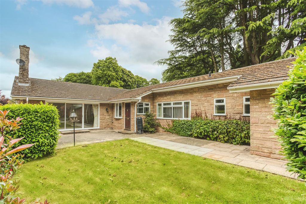 Property photo 1 of 19
