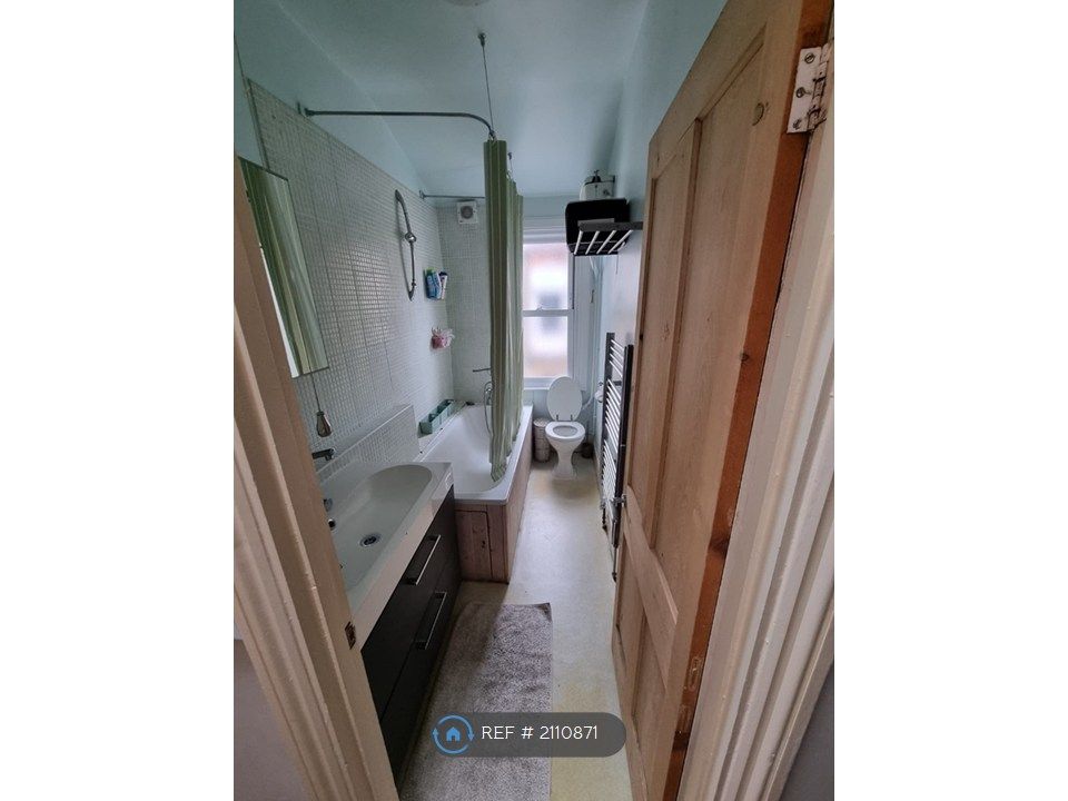 Property photo 2 of 4