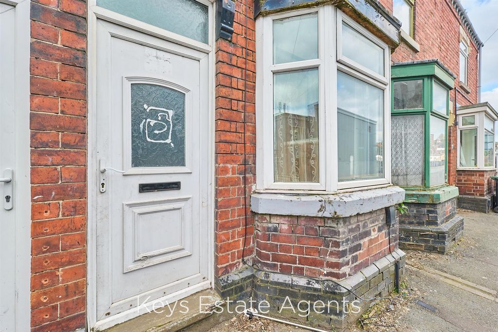 Property photo 2 of 15 P1710760.Jpg