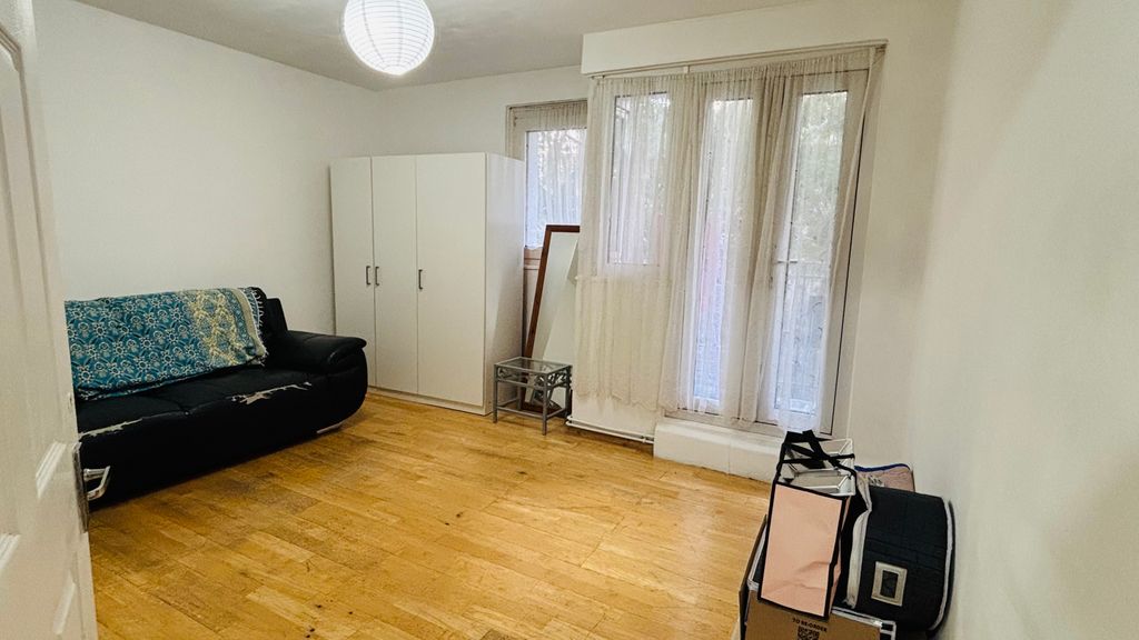 Property photo 3 of 7