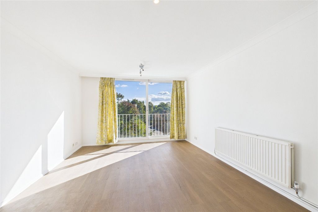 Property photo 2 of 6 Picture No. 04