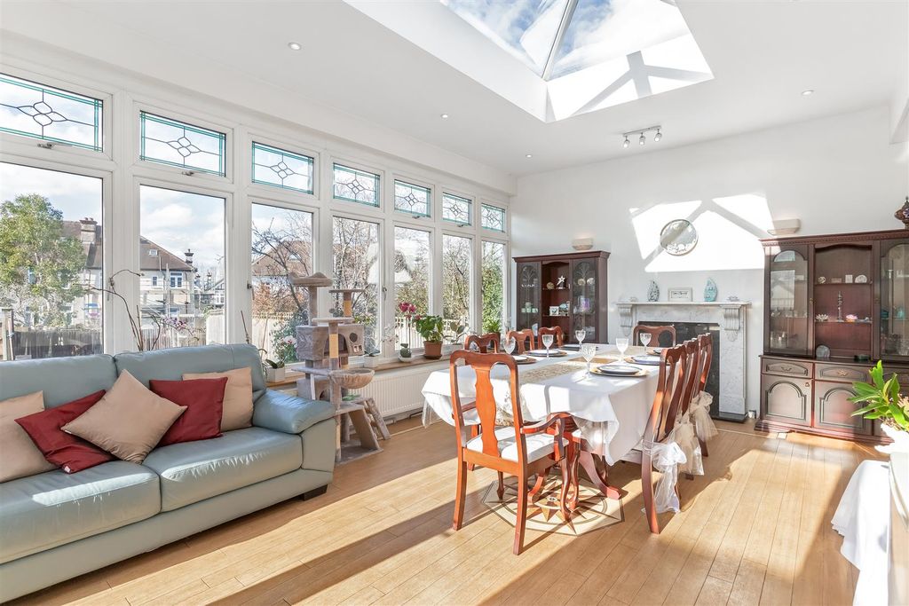 Property photo 3 of 25 Img_9348-1.Jpg