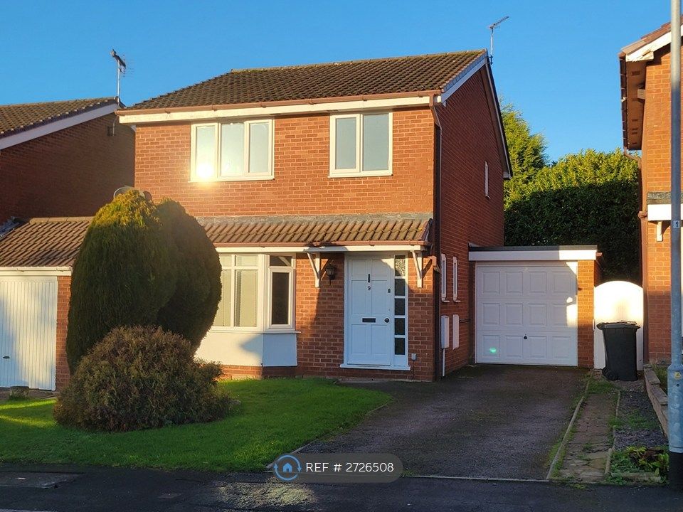 Property photo 2 of 17