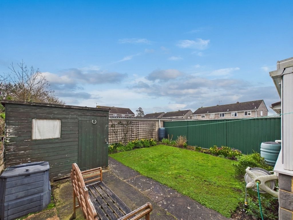 Property photo 2 of 19 Photo 16