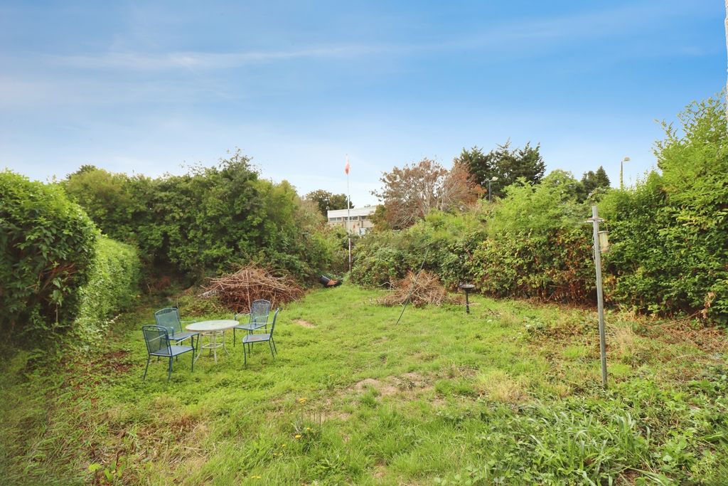 Property photo 2 of 13 Pbox-Img.Jpg