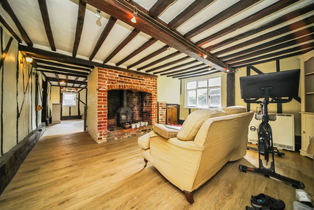 Property photo 3 of 22