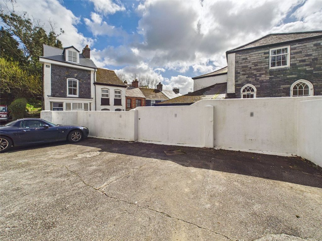 Additional image 9 of 2 bed flat for saleHigher Lux Street, Liskeard PL14