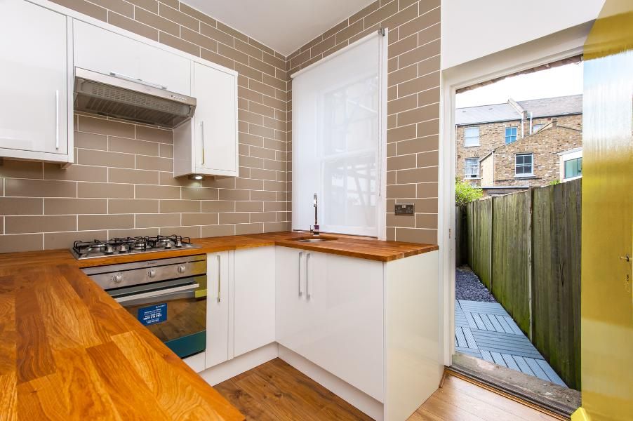 Property photo 3 of 7