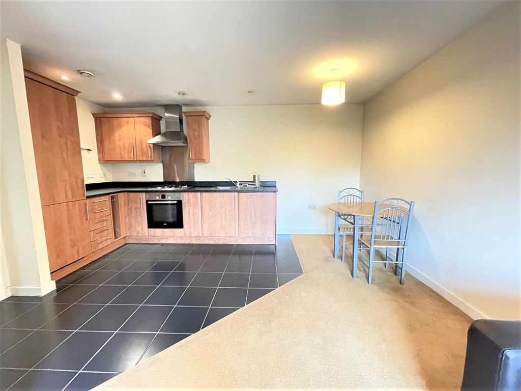 Property photo 2 of 7 5014141