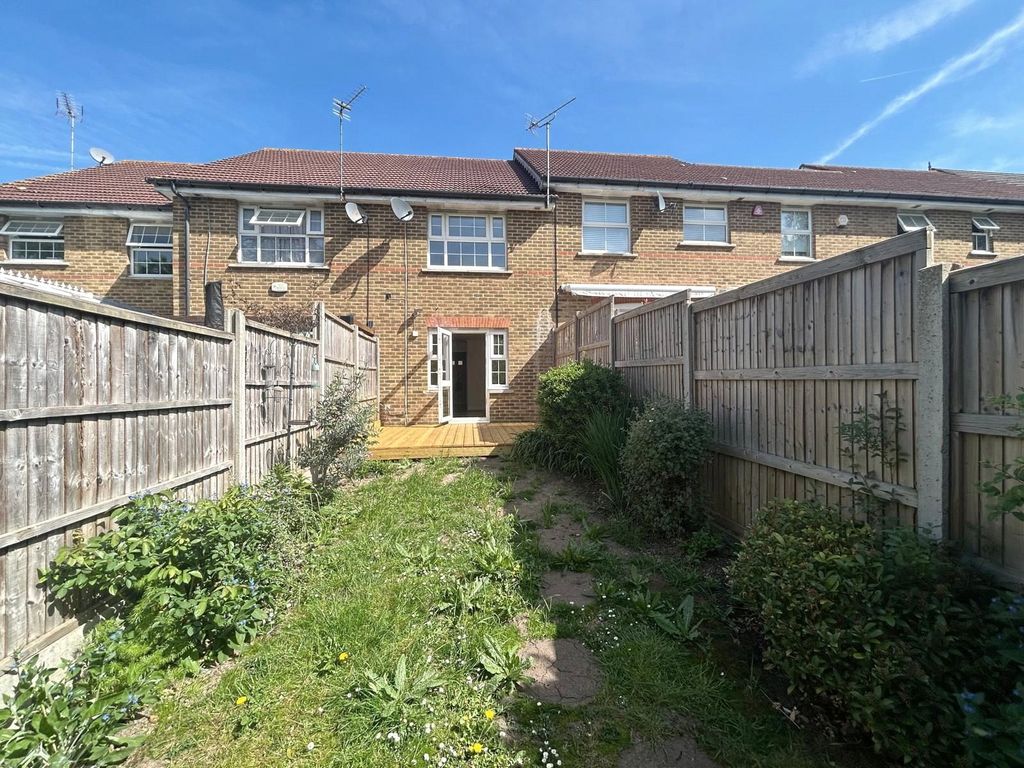 Property photo 3 of 15 Picture No. 25