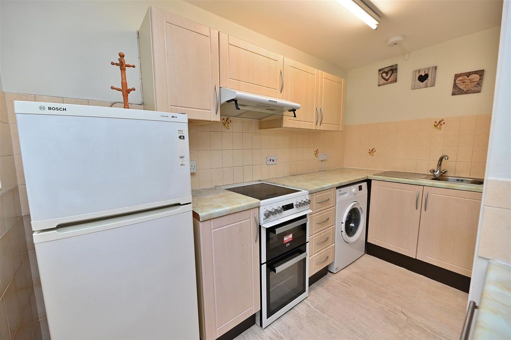 Property photo 2 of 8 Dsc_1156.Jpg