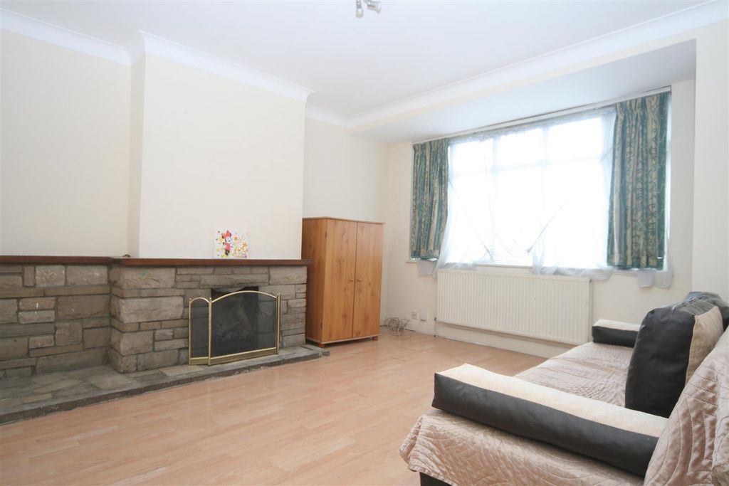 Property photo 2 of 11 Img_6451.Jpg