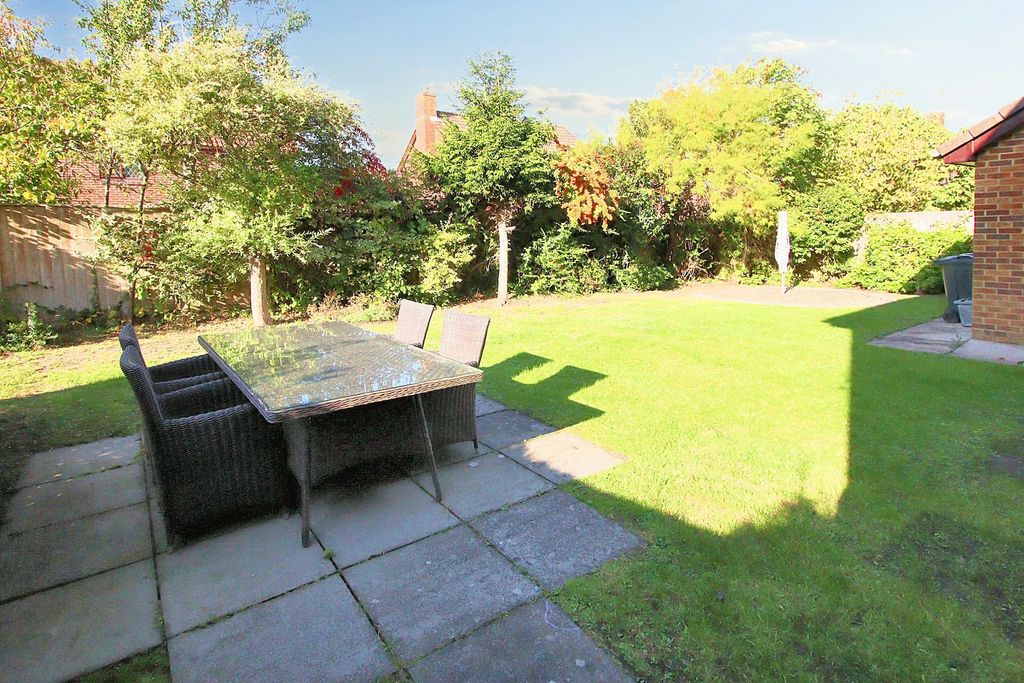 Property photo 2 of 15