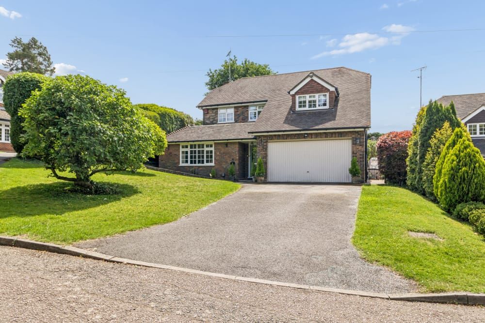 Property photo 1 of 16