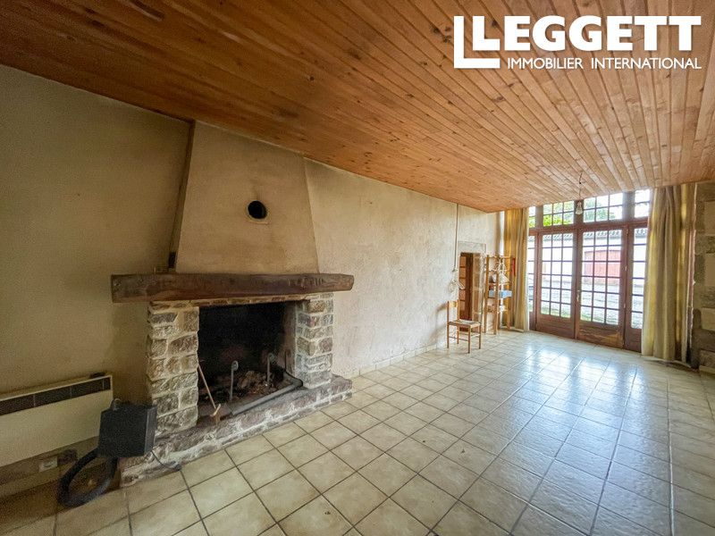 Property photo 3 of 10