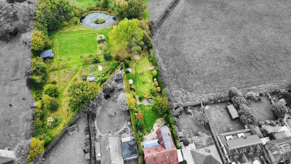 Property photo 3 of 22