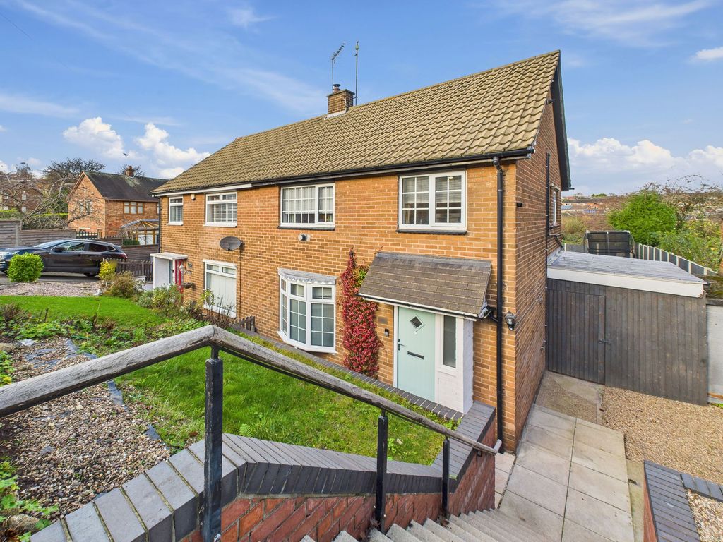 Property photo 1 of 21 Front