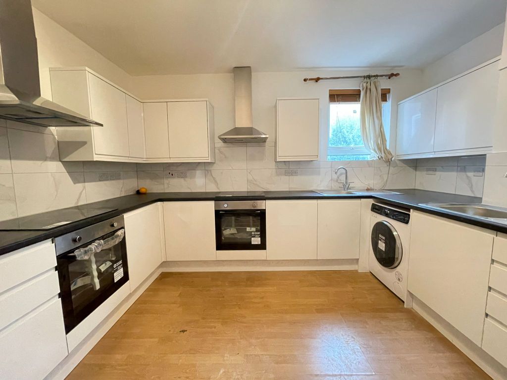 Property photo 2 of 3