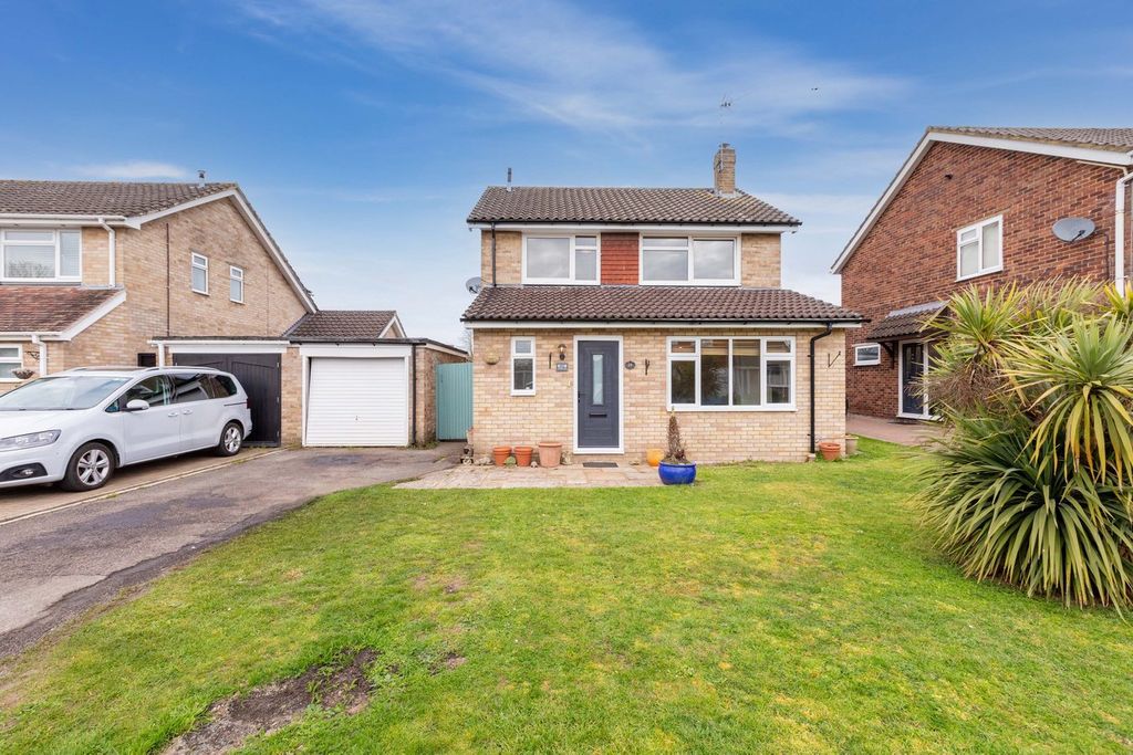 Property photo 1 of 18