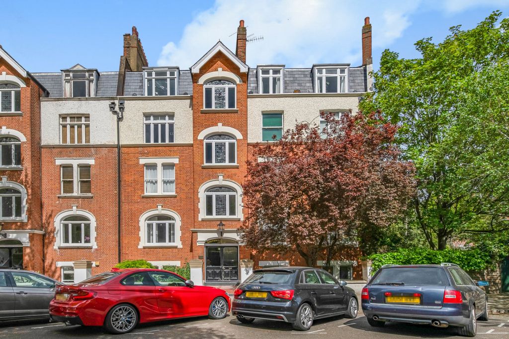 Property photo 1 of 11