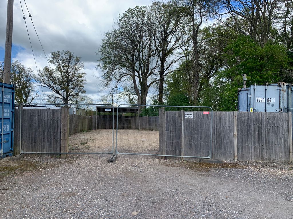 Property photo 1 of 4