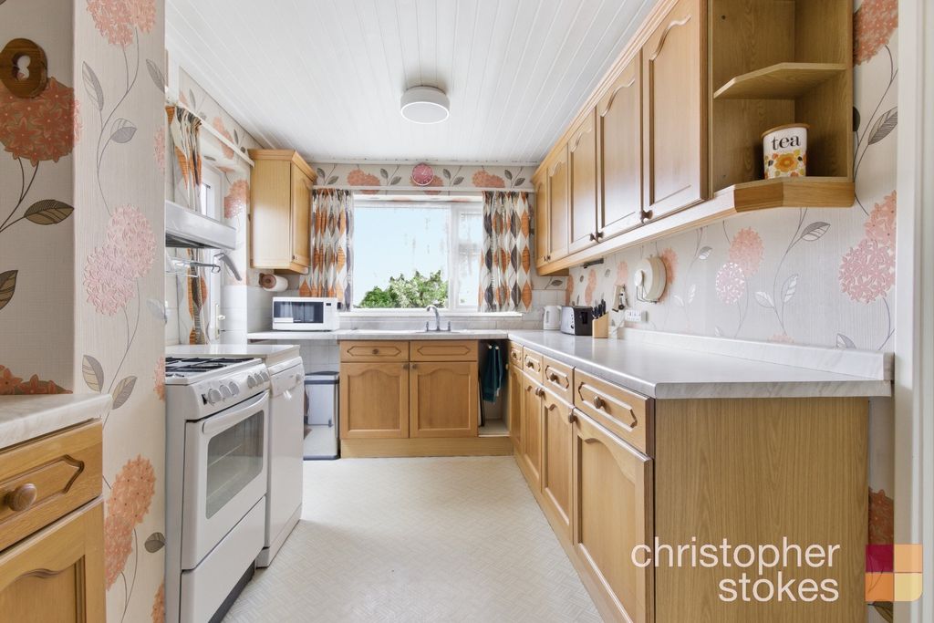 Property photo 2 of 21 4993584