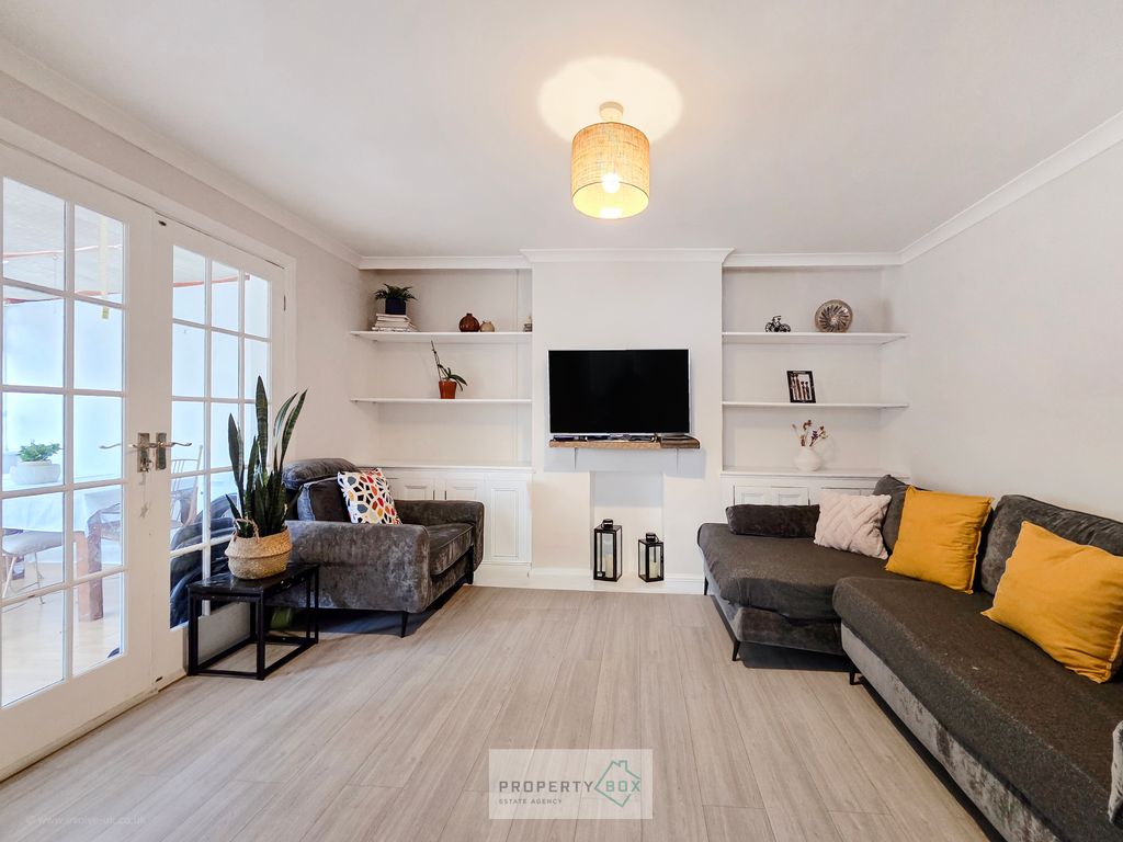 Property photo 3 of 15