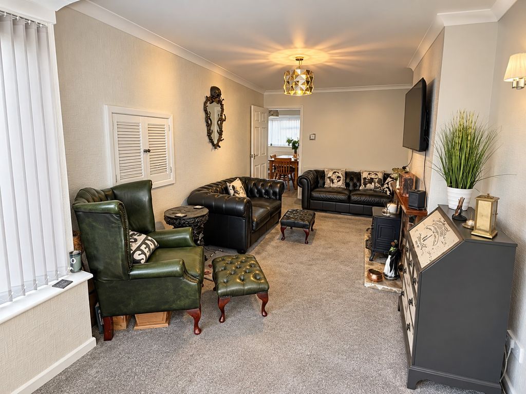 Property photo 2 of 26