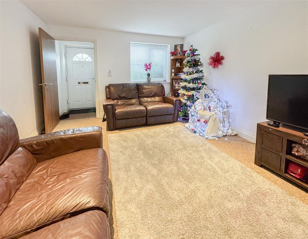 Property photo 2 of 16 Living Room